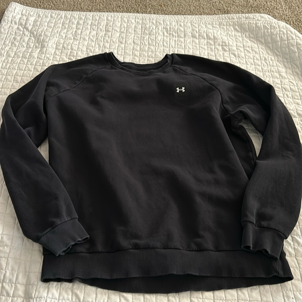 Under Armour sweatshirt